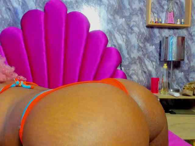 EMMA_PARIS webcam