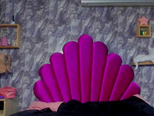 EMMA_PARIS webcam