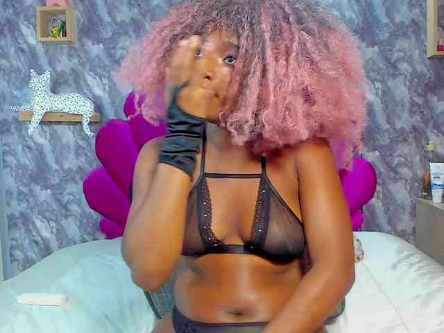 EMMA_PARIS webcam