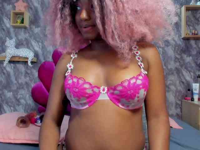 EMMA_PARIS webcam