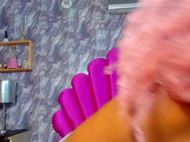 EMMA_PARIS webcam