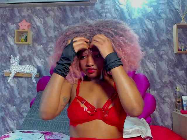EMMA_PARIS webcam