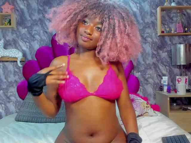 EMMA_PARIS webcam