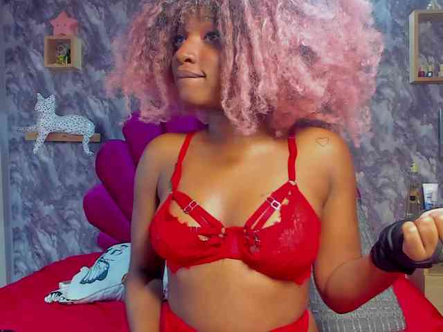 EMMA_PARIS webcam