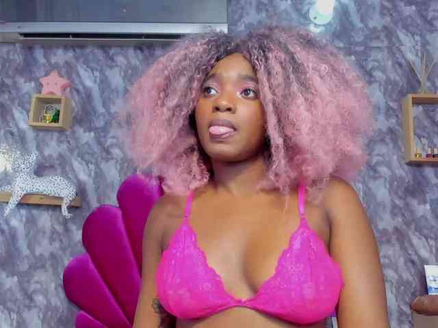 EMMA_PARIS webcam