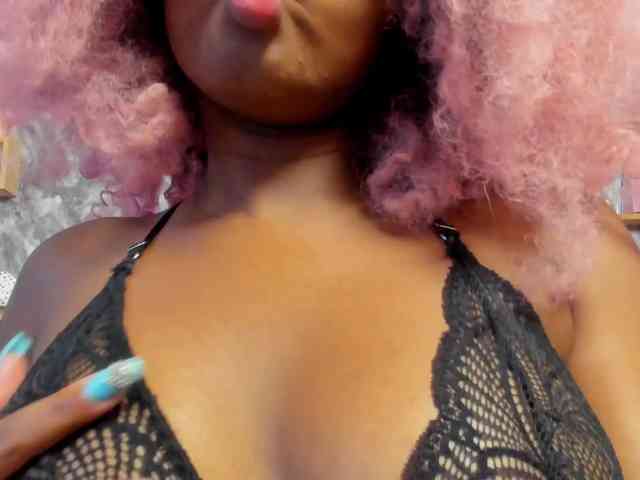 EMMA_PARIS webcam