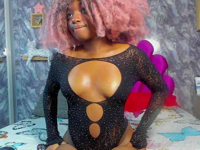 EMMA_PARIS webcam