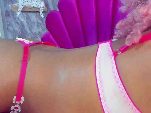 EMMA_PARIS webcam