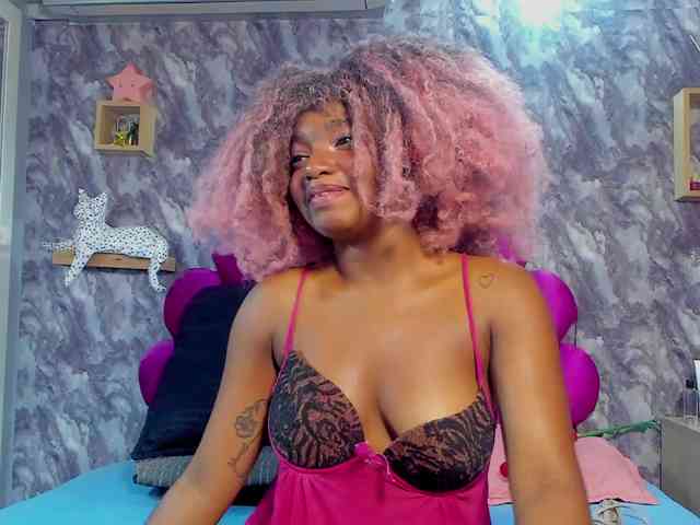 EMMA_PARIS webcam