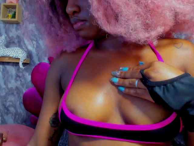 web cam porn live EMMAPARIS