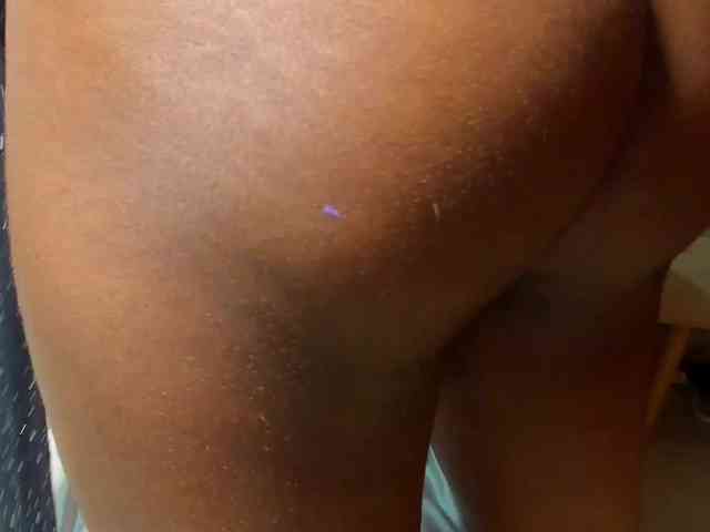 EMMA_PARIS webcam