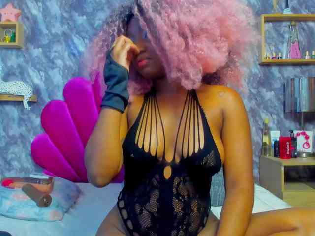 EMMA_PARIS webcam