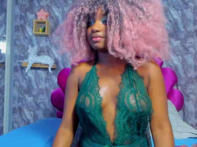 EMMA_PARIS webcam