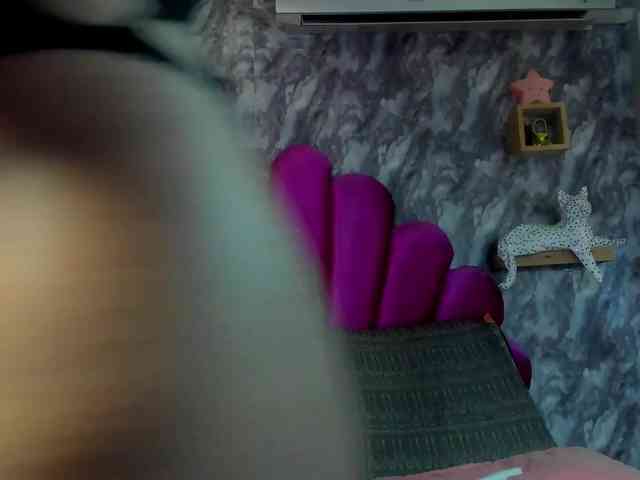 EMMA_PARIS webcam