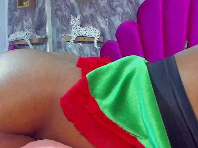EMMA_PARIS webcam