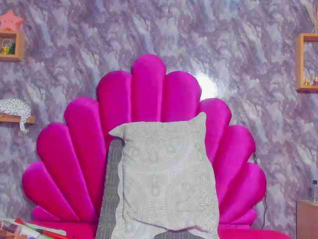 EMMA_PARIS webcam