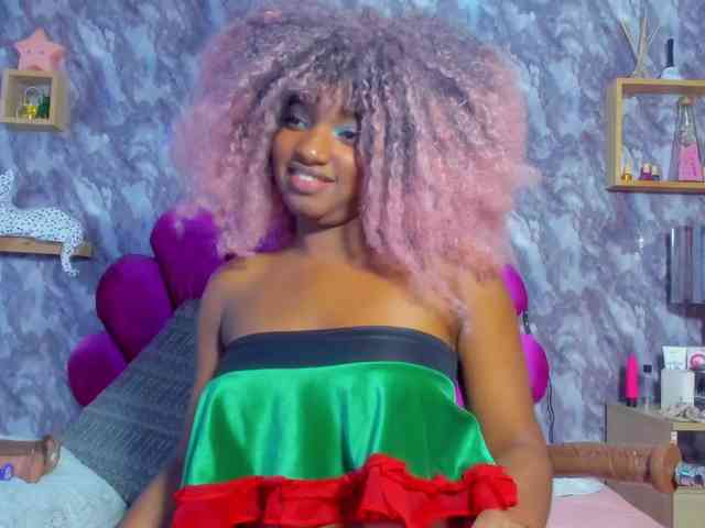 EMMA_PARIS webcam