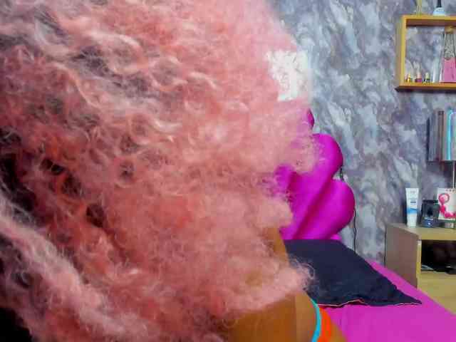 EMMA_PARIS webcam