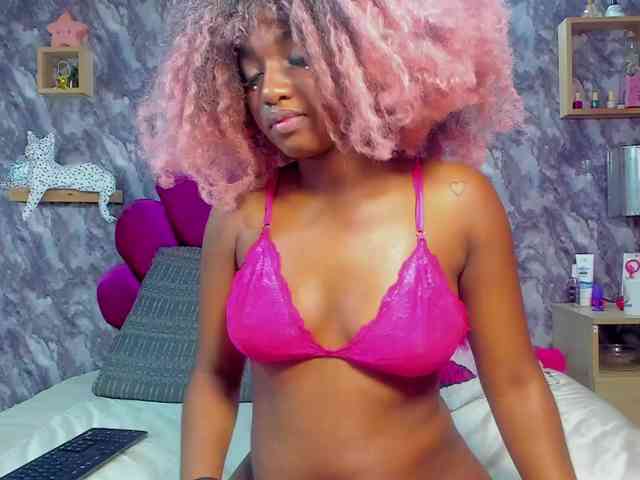 EMMA_PARIS webcam