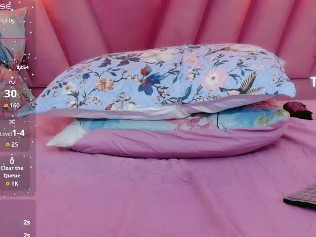 horny18girl's BongaCams show and profile