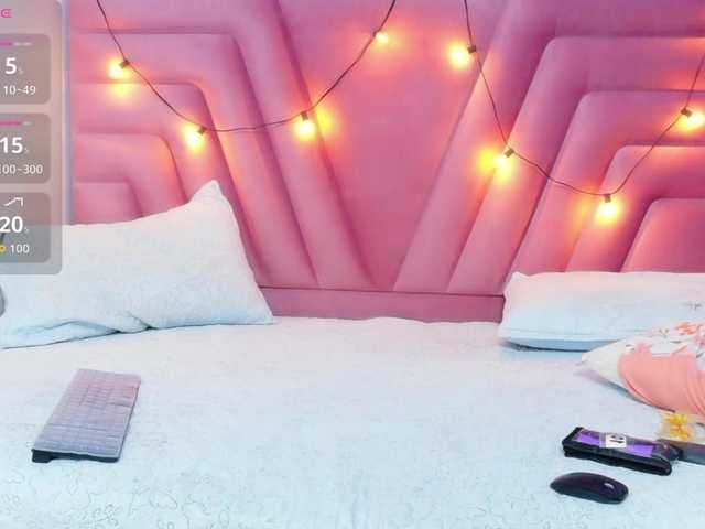 horny18girl's BongaCams show and profile