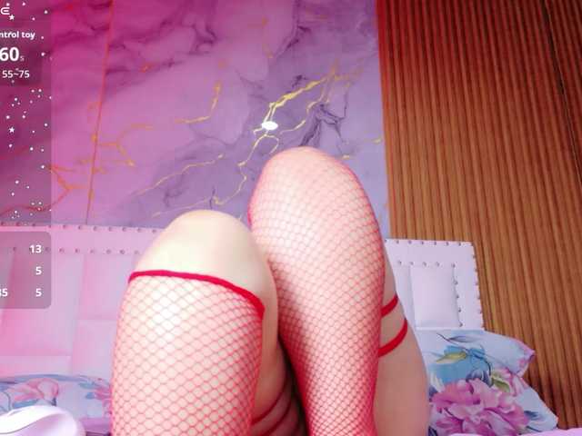 horny18girl's BongaCams show and profile