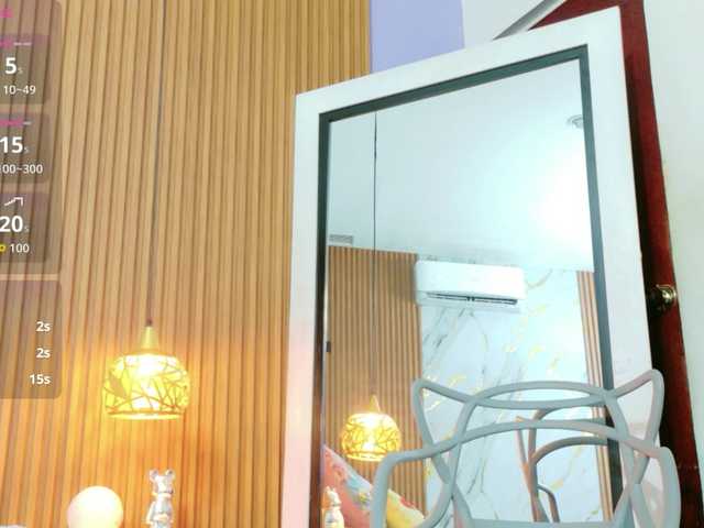 horny18girl's BongaCams show and profile