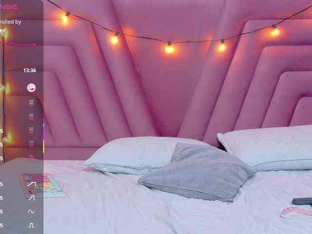 horny18girl webcam