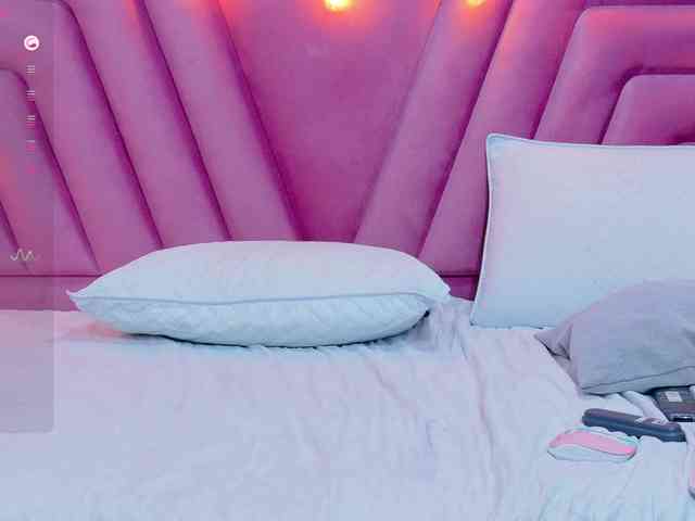 horny18girl webcam
