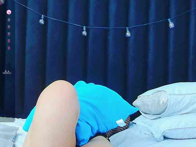 horny18girl webcam