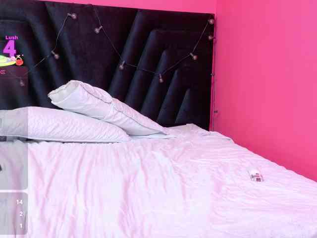 horny18girl webcam