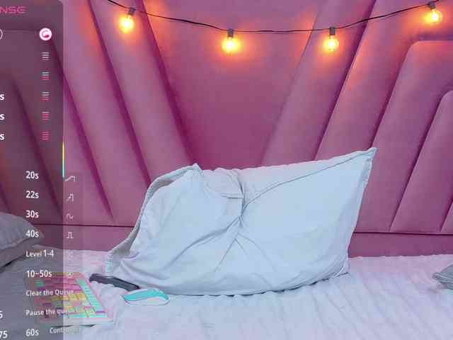 horny18girl webcam