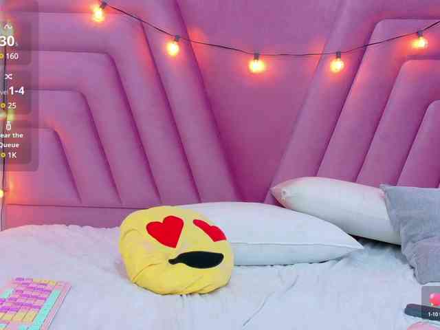 horny18girl webcam
