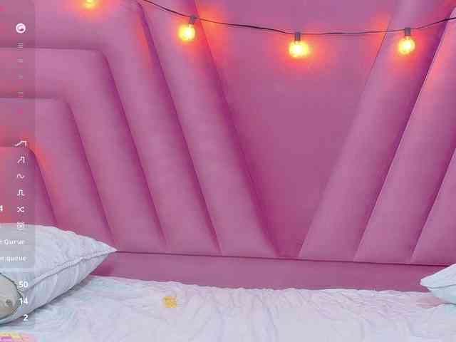 horny18girl webcam