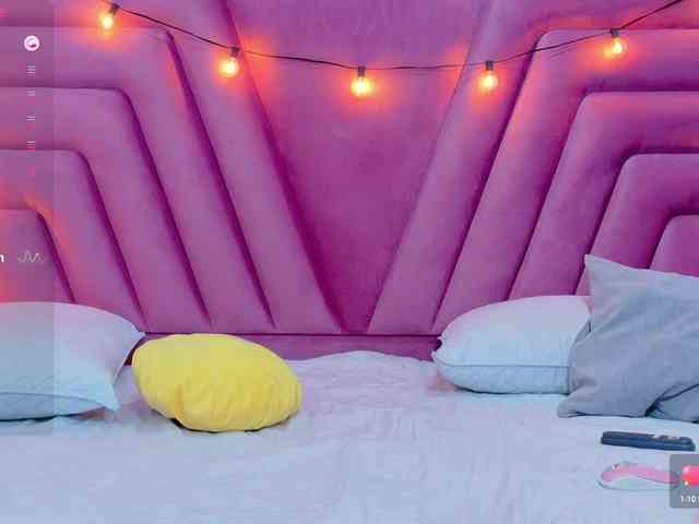 horny18girl webcam