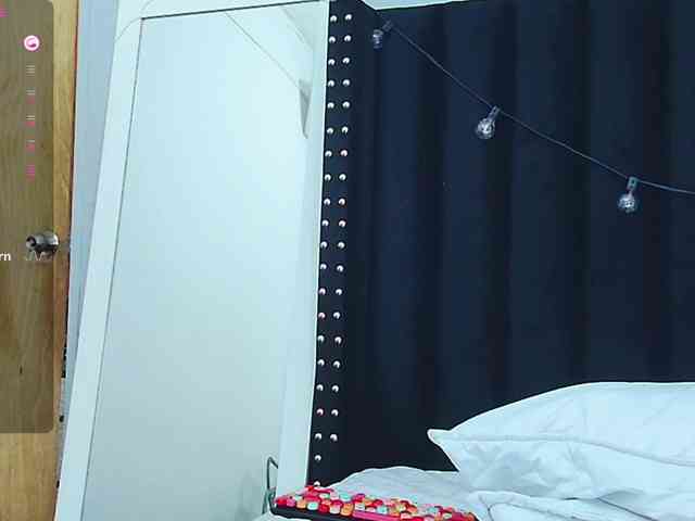 horny18girl webcam