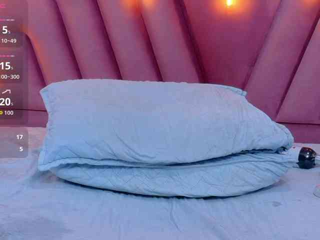 horny18girl webcam