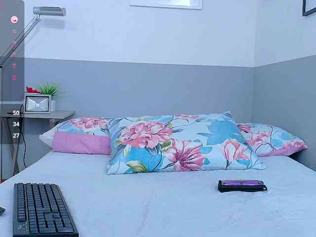 horny18girl horny18girl