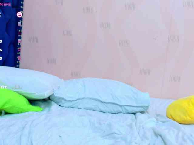 horny18girl webcam