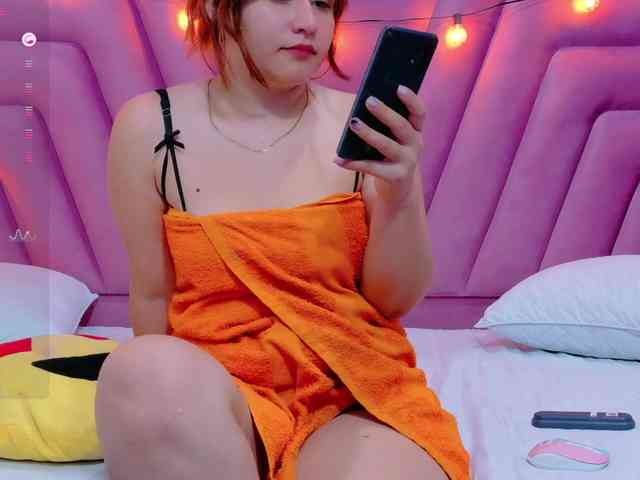 horny18girl webcam