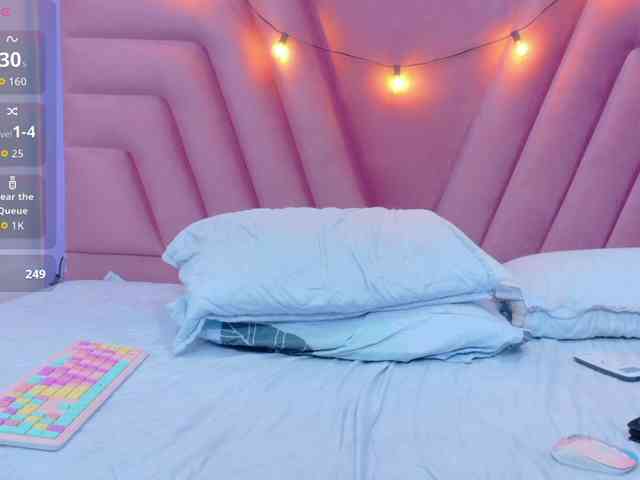 horny18girl horny18girl