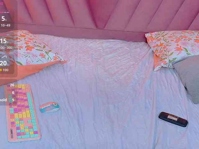 horny18girl Live Webcam on BongaCams