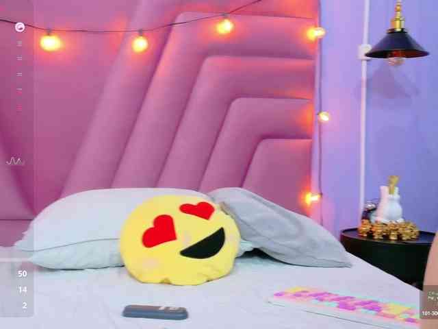 horny18girl webcam