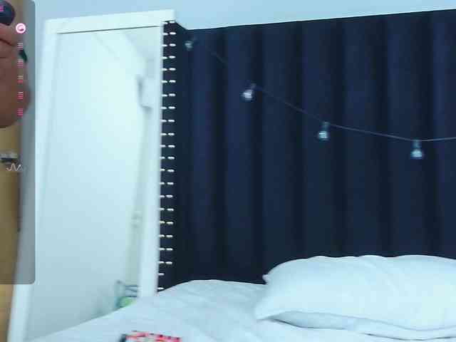 horny18girl webcam