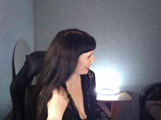 LindaElosiMilf webcam