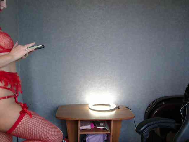 LindaElosiMilf webcam