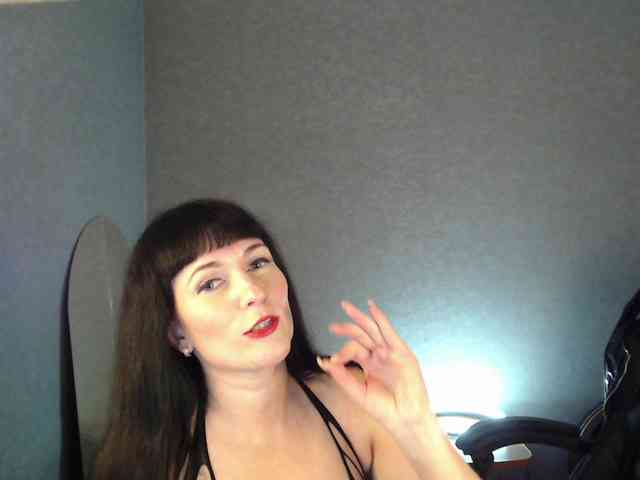 LindaElosiMilf webcam