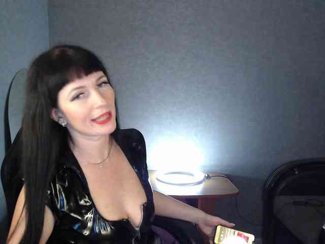 LindaElosiMilf webcam