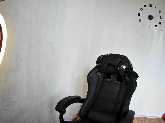 LindaElosiMilf webcam