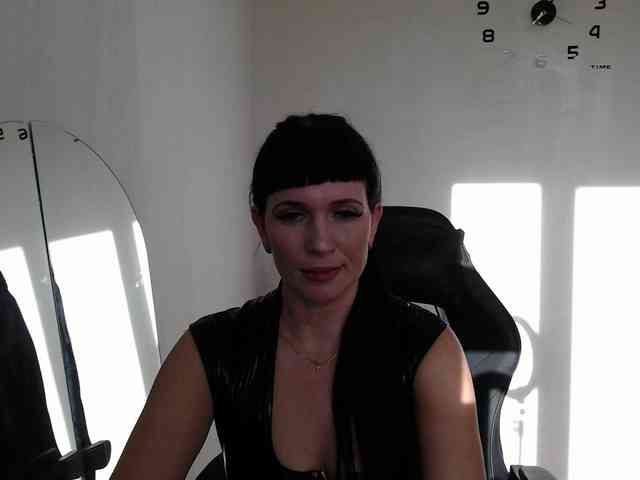 LindaElosiMilf webcam